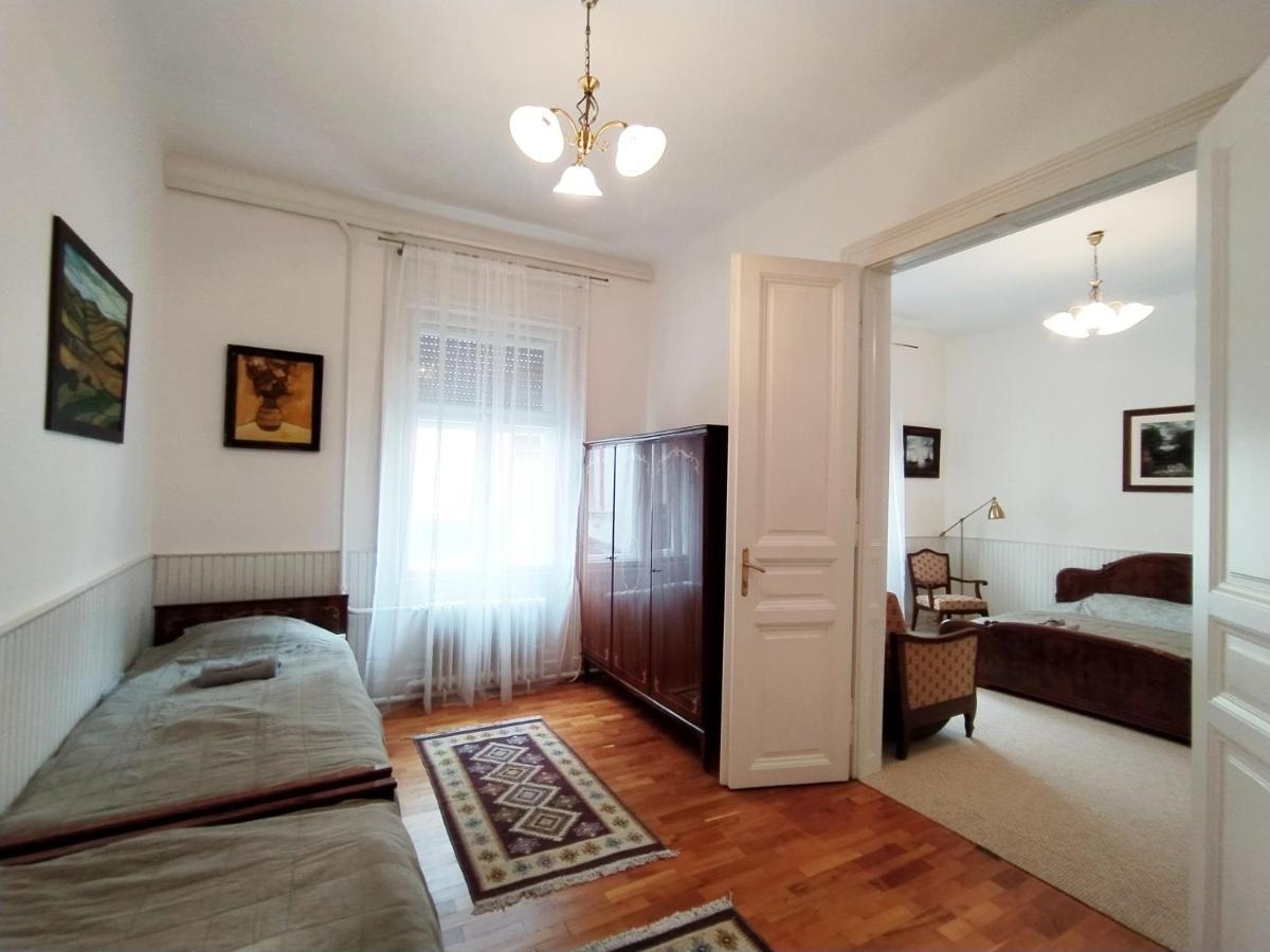 Atelier Keszthely Villa Cameră foto